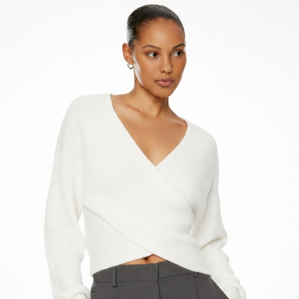 Dynamite White V-Neck Sweater Cross Over Knit Size Small